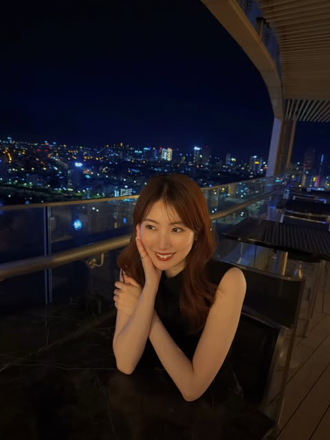 Akimoto Rūna
